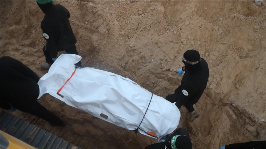 Le Hamas remet les corps de deux otages israéliens à la Croix-Rouge, selon l’armée israélienne