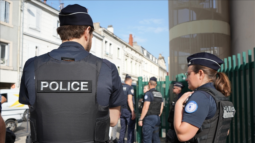 5 suspects arrested in France after robbery at gold refinery