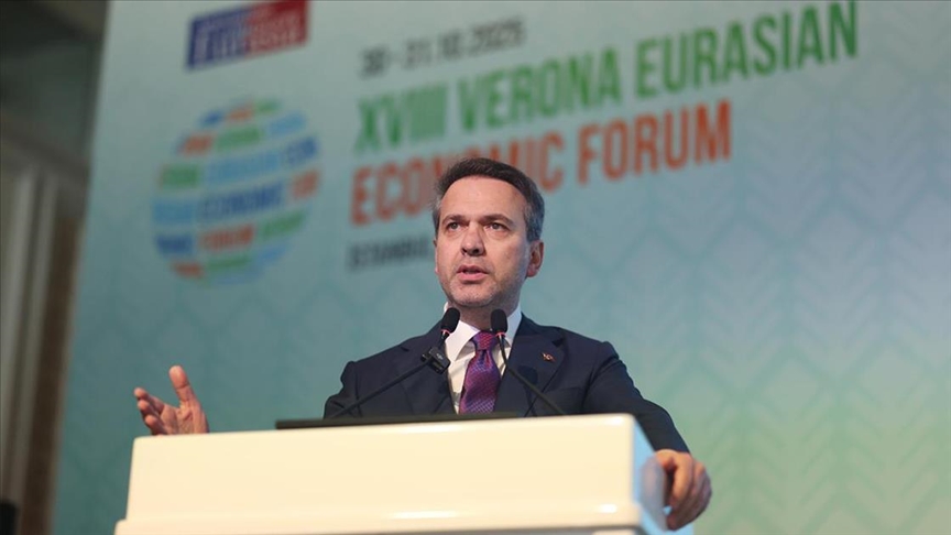 „Турција е подготвена да гради мостови меѓу континентите и енергетските системи“, изјави министерот за енергетика