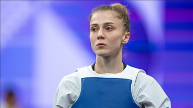 Turkish taekwondo athlete Kavurat wins 2nd consecutive world title