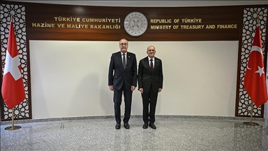 Bakan Şimşek, İsviçre Konfederasyonu Başkan Yardımcısı Parmelin ile bir araya geldi