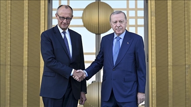 Cumhurbaşkanı Erdoğan, Almanya Başbakanı Merz'i resmi törenle karşıladı