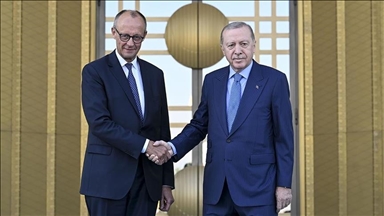 استقبال رسمی اردوغان از صدراعظم آلمان در آنکارا