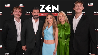 Дженнифер Лопес стала новым амбассадором бренда Zen Pırlanta