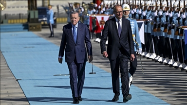 Presidenti Erdogan pret me ceremoni zyrtare kancelarin gjerman Merz