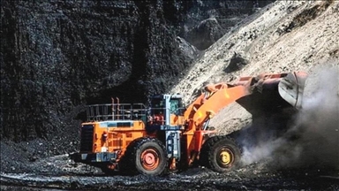 المغرب يعلن اكتشافات "مشجعة" للذهب في إقليم الصحراء