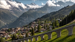 Alpler'in ortasında düşsel bir vadi: Lauterbrunnen