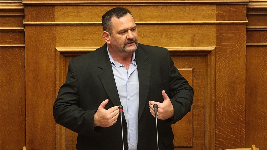 AP, ırkçı eski Yunan milletvekili Lagos'a hapis cezası aldıktan sonra bile ödeme yapmış