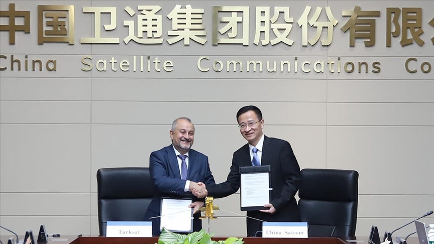 Турксат склучи договор за глобално партнерство со кинески оператори