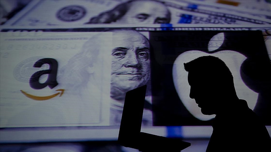 Apple, Amazon post surging net profits in July–September