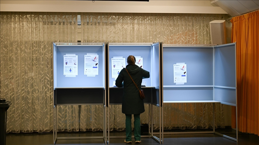 Hollanda seçim sonuçları: Aşırı sağ küçülmedi ama bölündü