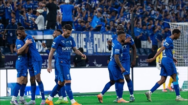 قدم.. الهلال يحسم "ديربي الرياض" أمام الشباب