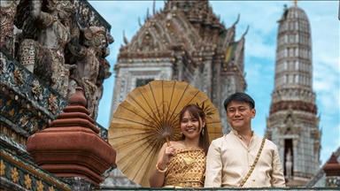 Храмот Ват Арун - неодминлива туристичка дестинација на Тајланд