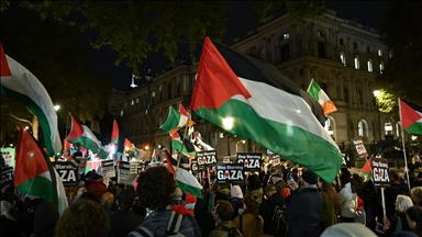 Protesters rally in London against Israeli violations of ceasefire deal
