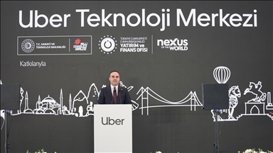 Bakan Kacır: Uber 200 milyon dolarlık yatırımla Türkiye'de teknoloji merkezi kurmak üzere adım atıyor