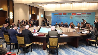 Kazakistan'da BDT üyesi ülkelerin savunma bakanları toplandı