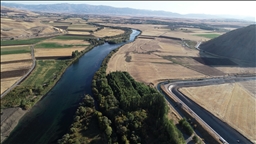 Dev boruların döşendiği Muş Ovası'nda tarım arazileri suya kavuşacak