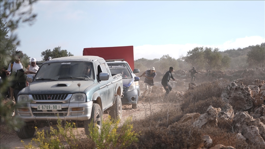 3 Palestinians injured in illegal settler attack in occupied West Bank