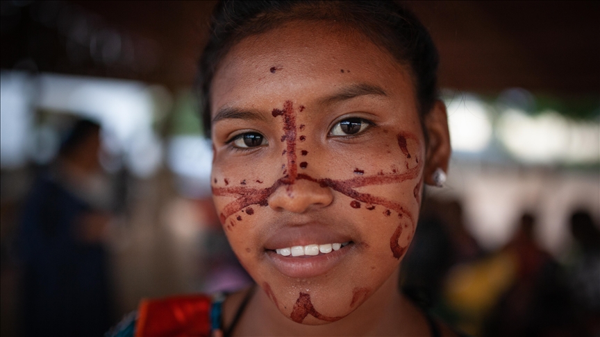 Pjesëtarët e popullit Wayuu jetojnë pa u shkëputur nga rrënjët e tyre në Kolumbi