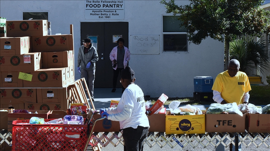 US judge orders Trump administration to fund food assistance program amid government shutdown