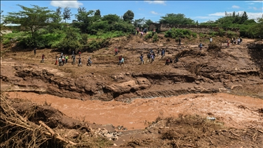 21 dead, 30 missing in Kenya landslide