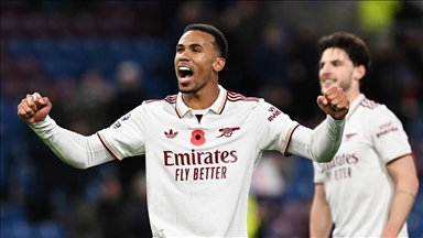 قدم.. أرسنال يتخطى بيرنلي ويواصل سلسلة انتصاراته