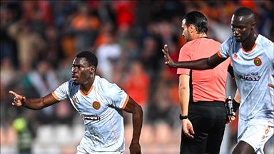 قدم.. نهضة بركان المغربي يتأهل لمجموعات دوري أبطال إفريقيا