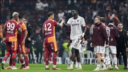 Galatasaray, konuk ettiği takipçisi Trabzonspor ile berabere kaldı