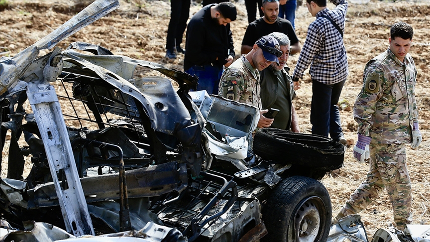 İsrail, Lübnan'ın güneyinde bir araca İHA ile saldırı düzenledi