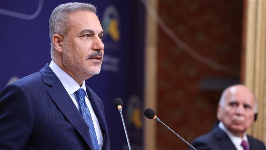 Глава МИД Турции: Анкара ожидает прекращения деятельности PKK в Ираке