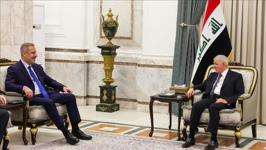 Dışişleri Bakanı Fidan, Irak Cumhurbaşkanı Reşid tarafından kabul edildi