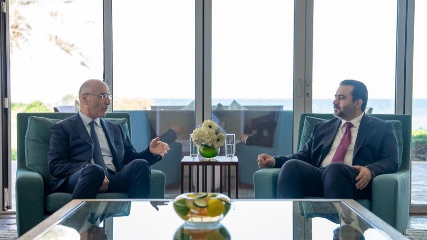 سوريا ولبنان يبحثان سبل تعزيز التعاون في المجالات الأمنية والسياسية