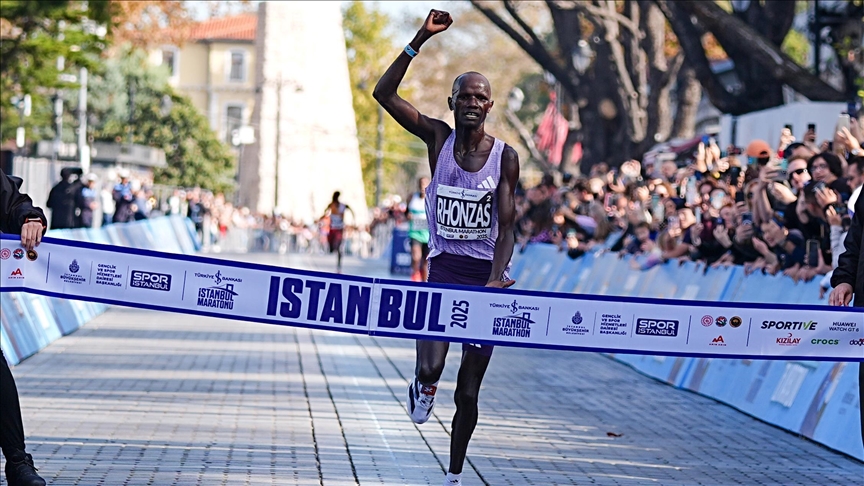 الكيني كيليمو يفوز بماراثون إسطنبول 