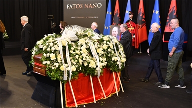 Mbahet ceremonia shtetërore e homazheve për ish-kryeministrin e Shqipërisë, Fatos Nano