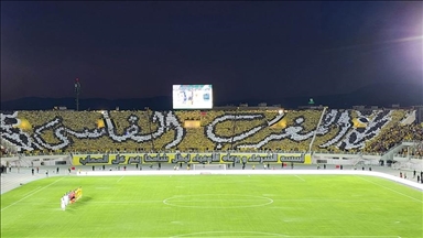 برفع لافتات.. جمهور "المغرب الفاسي" يتضامن مع السودان