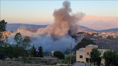 4 قتلى بغارة إسرائيلية ليلا استهدفت سيارة جنوب لبنان