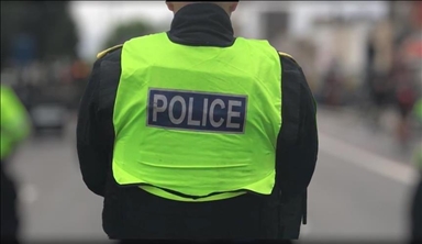 2 arrested after multiple victims stabbed on UK train