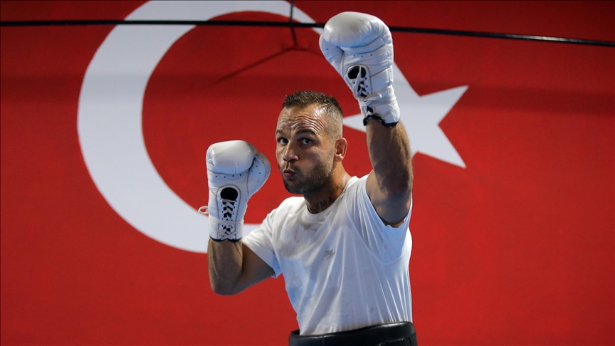 "Demir Yumruk" Şükrü Altay, WBC Orta Doğu ünvanı için ringe çıkacak
