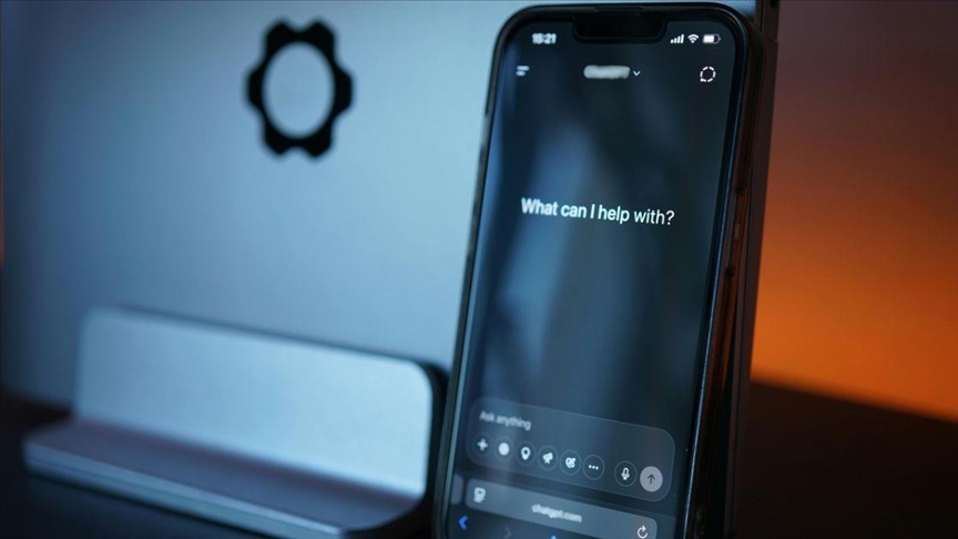 Raste zabrinutost zbog sigurnosti AI chatbotova, roditelji u SAD-u tužili platformu zbog štete nanesene djetetu