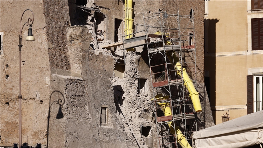 Italie : Un ouvrier secouru vivant après l’effondrement partiel d’une tour médiévale à Rome