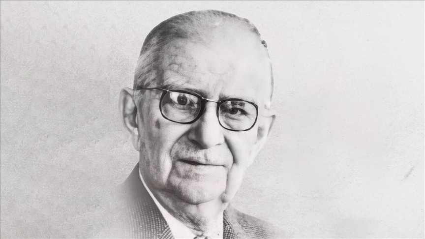 Türk basını ve sporuna adanan ömür: Burhan Felek