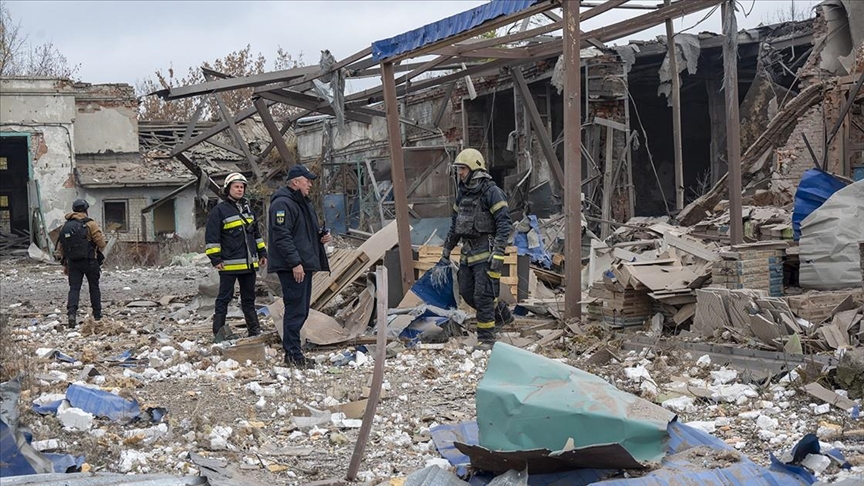 اوکراین: روسیه در ماه گذشته 5 هزار و 328 بمب هدایت‌شونده پرتاب کرده است