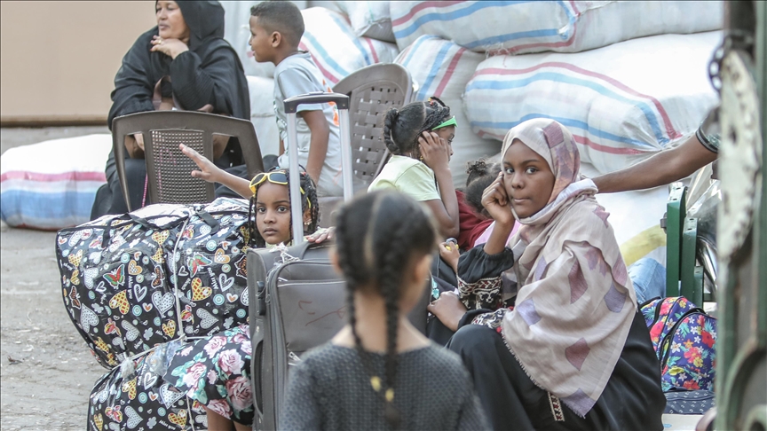 الخرطوم تبحث مبادرات وقف الحرب وترحب بجهود إنهاء معاناة السودانيين