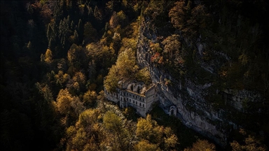 Сумела и Вазелон во есенски сјај, историските манастири во турски Трабзон