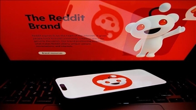 Artificial intelligence chatbots like ChatGPT gather data from Reddit