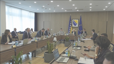 Vijeće ministara BiH usvojilo nacrt budžeta: Više od 500 eura pomoći za zaposlenike u državnim institucijama