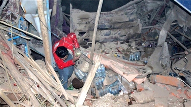 Afganistan'da meydana gelen 6,3 büyüklüğündeki depremde hayatını kaybedenlerin sayısı 27'ye çıktı