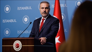 Fidan: Vendet do të vendosin për dërgimin e trupave në Gaza bazuar në rezolutën e Këshillit të Sigurimit të OKB-së