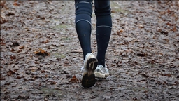Modest daily walking may slow Alzheimer’s progression, 14-year study finds
