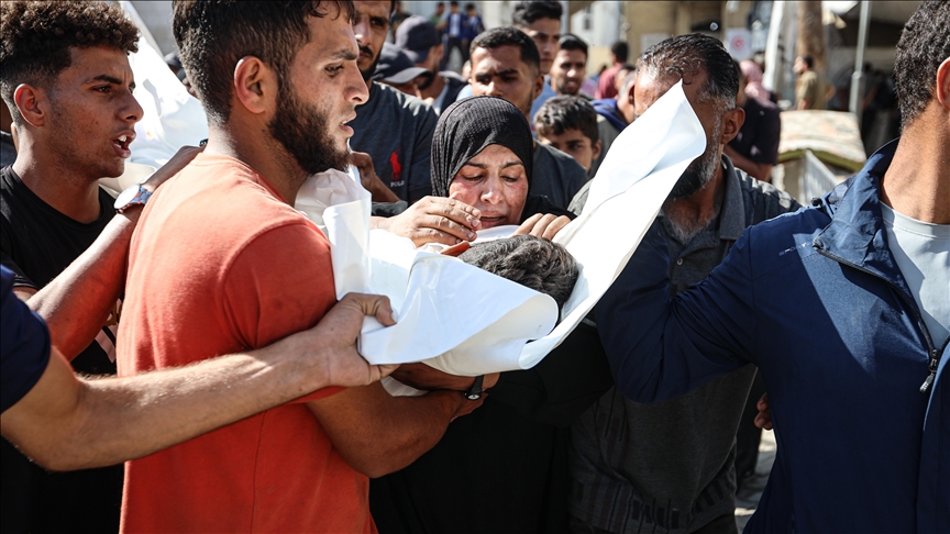 غزة.. إسرائيل تقتل فلسطينيين بدعوى اجتيازهما "الخط الأصفر"